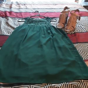 No sleeves summer breeze green dress